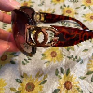 Dolce & Gabbana Sunglasses🌼